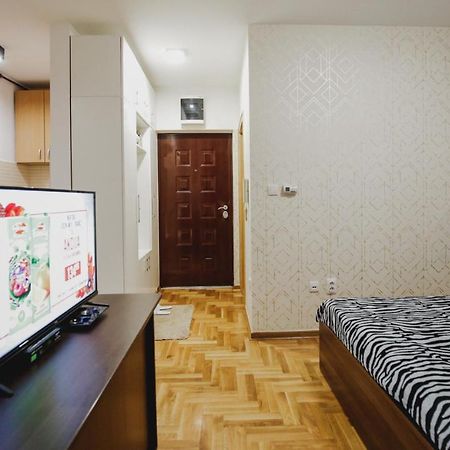 Prestige Apartment Горни-Милановац Экстерьер фото