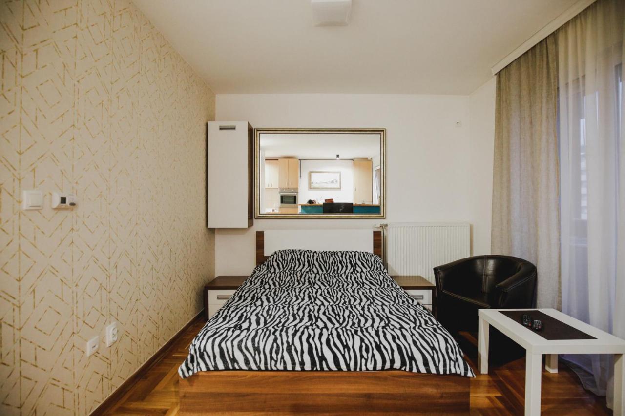 Prestige Apartment Горни-Милановац Экстерьер фото